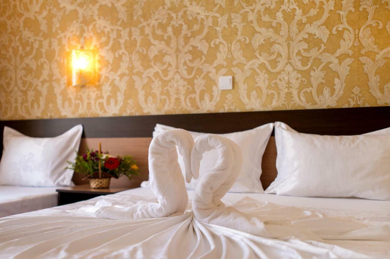 Hotel Iris Nessebar Extérieur photo